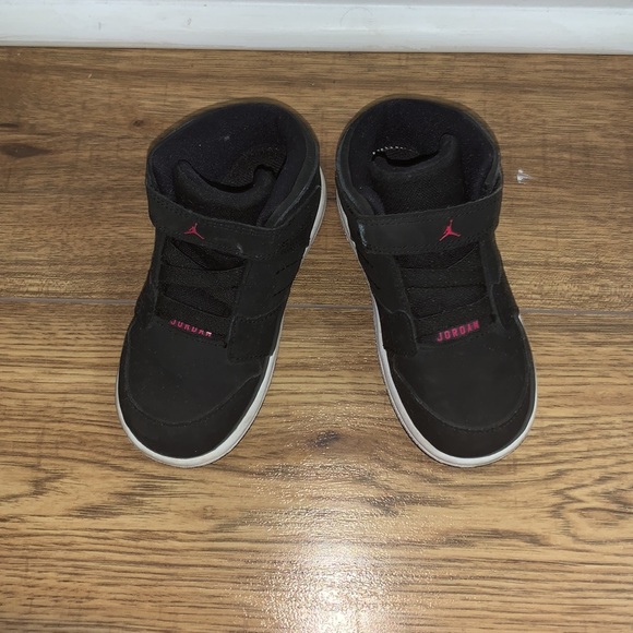 Nike Jordan 1 Flight - Picture 3 of 3